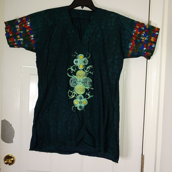 African top - Picture 2 of 3